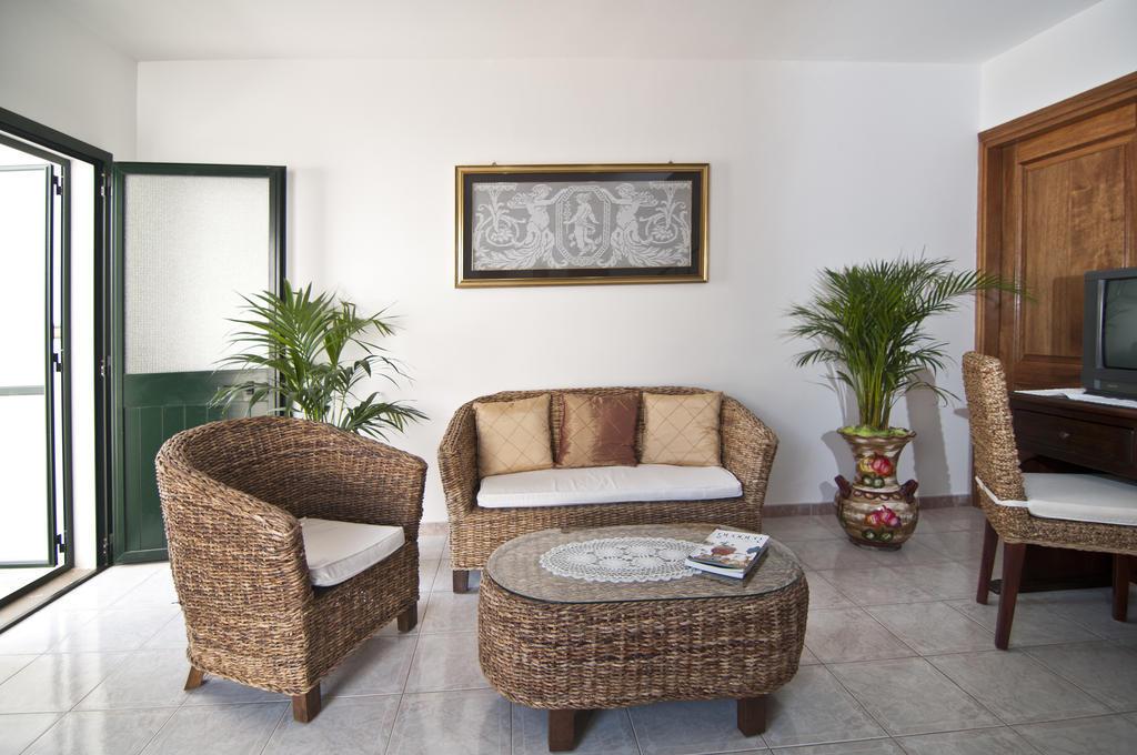 Home Holiday Salento La Scisa 阿莱萨诺 外观 照片