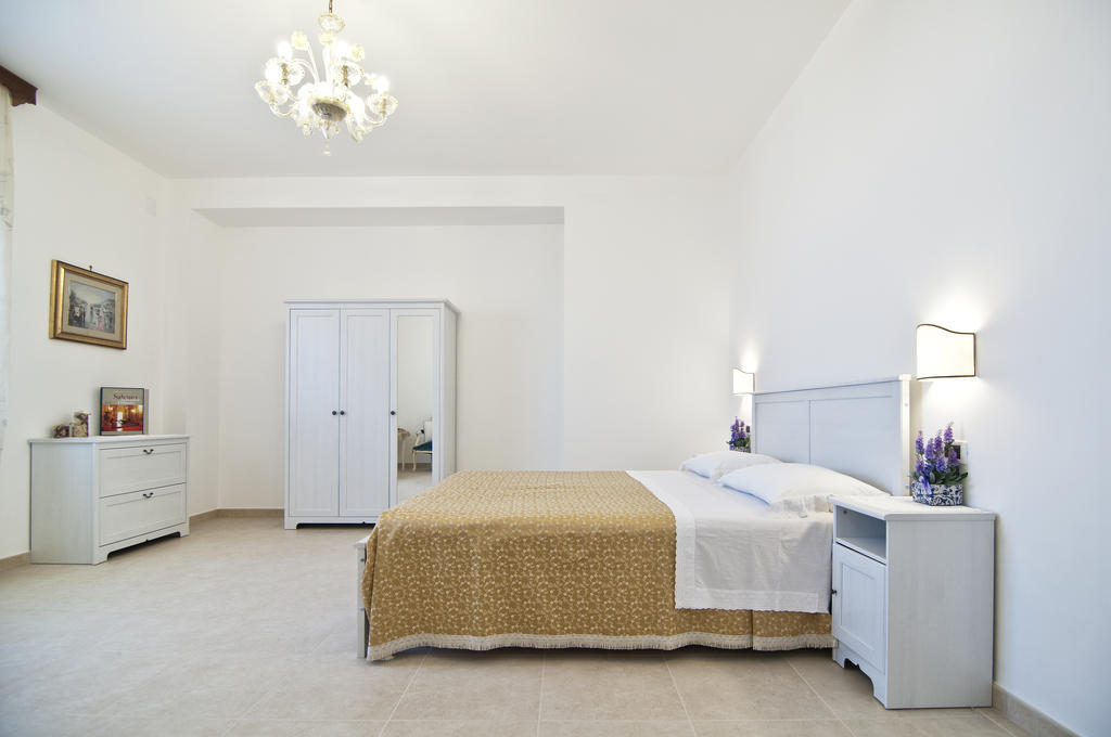 Home Holiday Salento La Scisa 阿莱萨诺 外观 照片